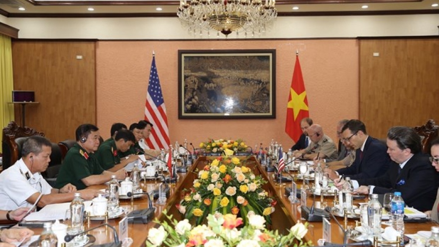 Vietnam, US hold defence policy dialogue